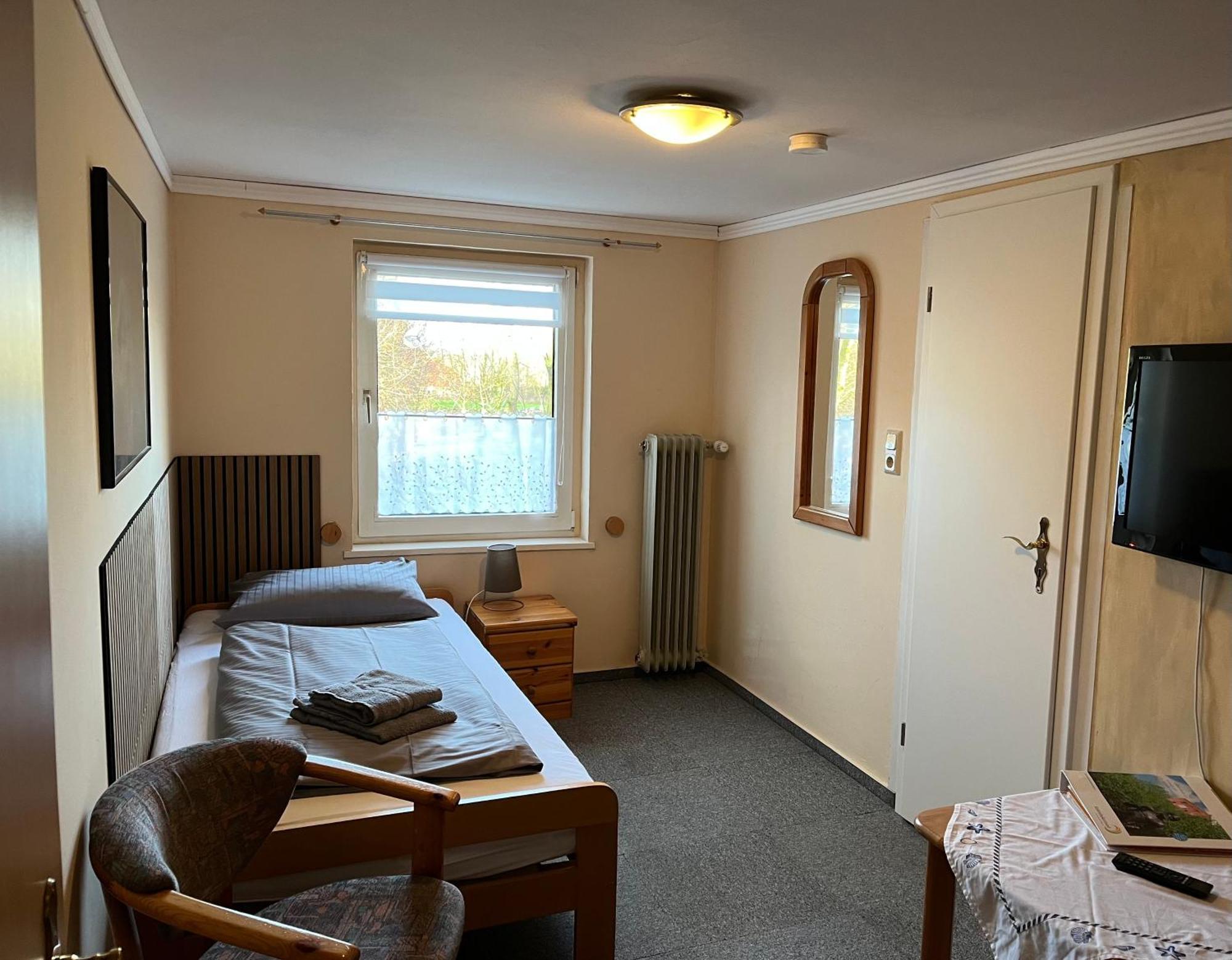 Hotel Muehleneck Hage Exterior photo